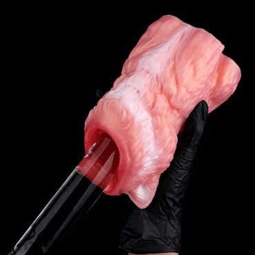 🐺 Midnight Wolf Silicone Masturbator – Primal Grip Texture