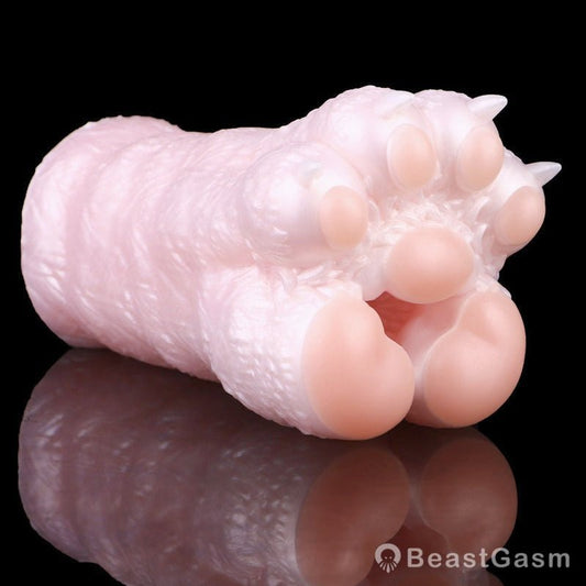 🐻 Bear Paw Masturbator – Tight, Soft, Totally Dangerous - BeastGasm