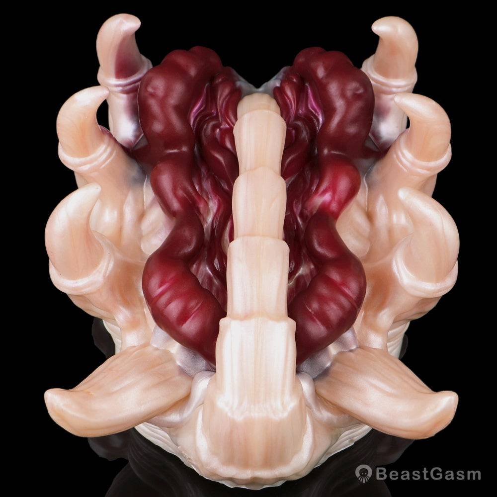 Facehugger Masturbator That Grips & Strokes  BeastGasm