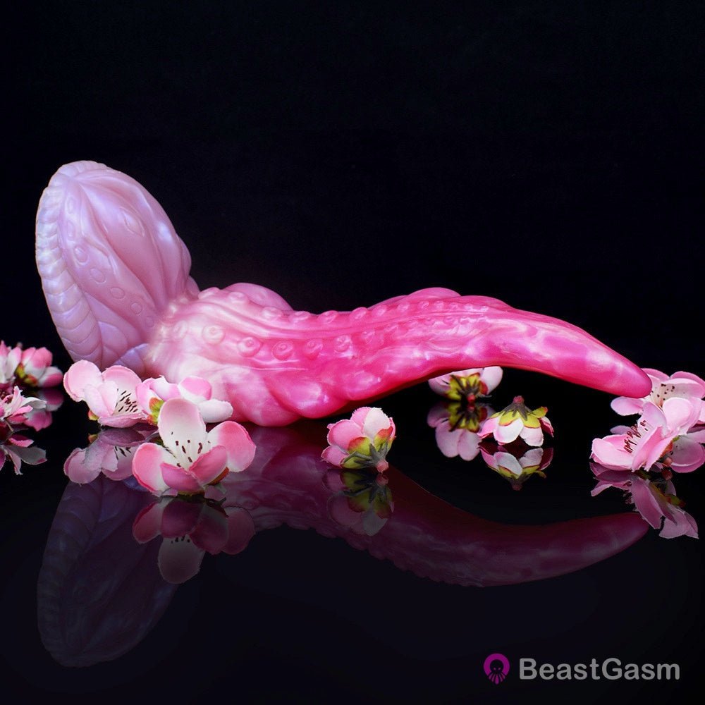 Curved Tentacle Dildo for Women – Silicone Alien Fantasy Toy - BeastGasm