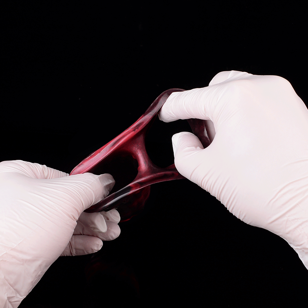 Kavan Crimson Cock Sleeve – Stretchable, Lifelike, Intense