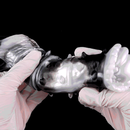 💎 Fantasy Horse Vibrating Wearable Penis Sleeve