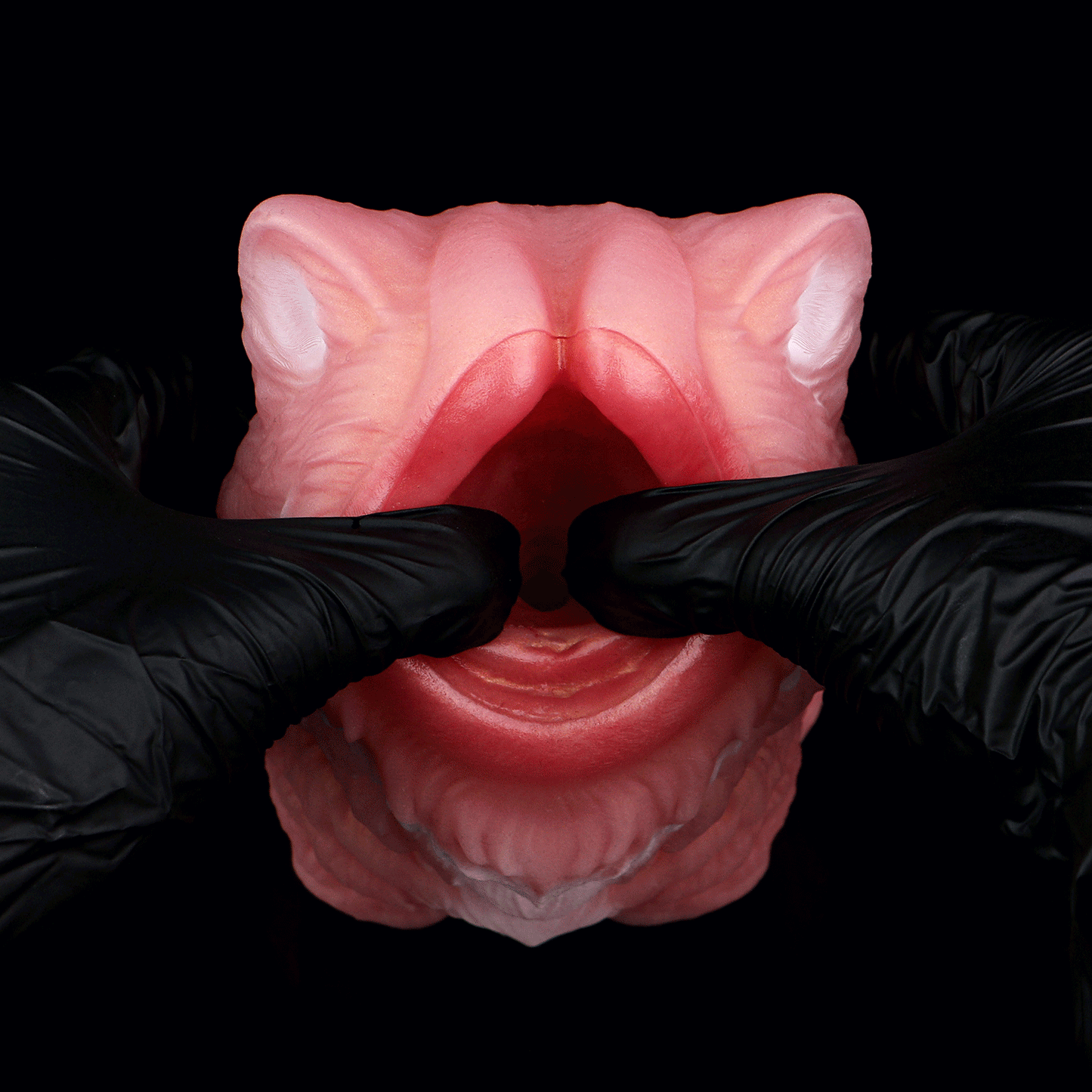 🐺 Midnight Wolf Silicone Masturbator – Primal Grip Texture