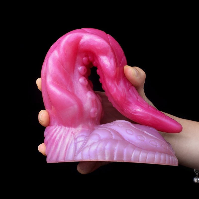 Curved Tentacle Dildo for Women – Silicone Alien Fantasy Toy - BeastGasm