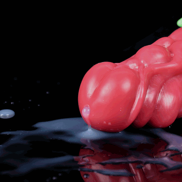 Alien Dildo with Squirting & Glow Claws – Leshy - BeastGasm