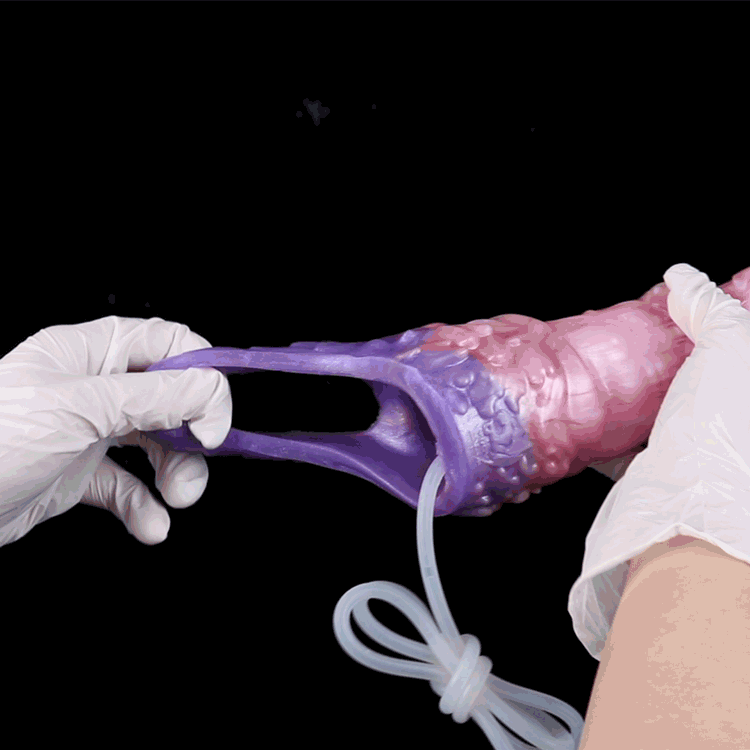 🐉 Dragon Horse Cock Sleeve: Fantasy Water Spraying Extender