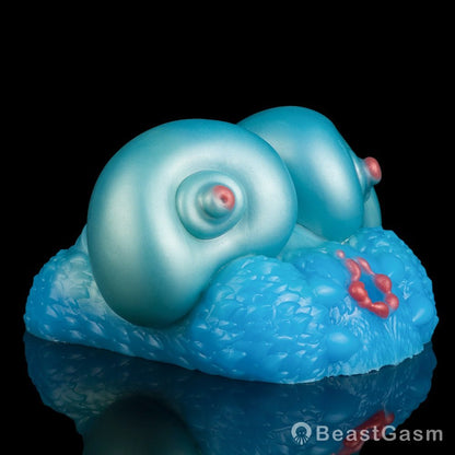 Antelope Masturbation Device – Dual - Horn Fantasy Chest Cup 🔥 - BeastGasm