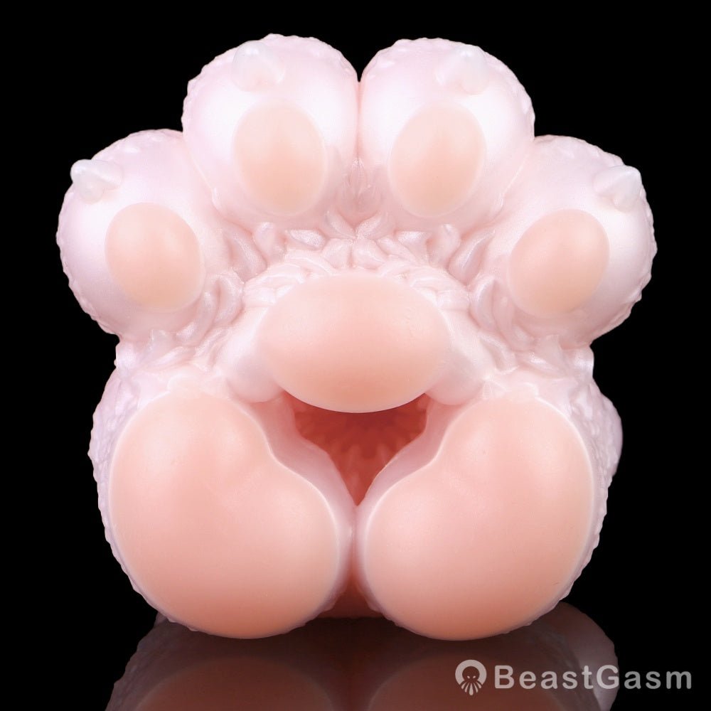 🐻 Bear Paw Masturbator – Tight, Soft, Totally Dangerous - BeastGasm
