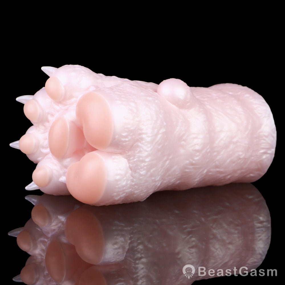 🐻 Bear Paw Masturbator – Tight, Soft, Totally Dangerous - BeastGasm