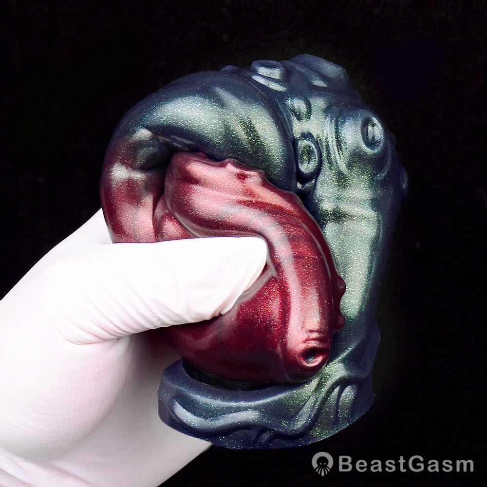 Black Knight Monster Penis Sleeve – Fantasy Spiked Cocksleeve 🏴‍☠️🔥 - BeastGasm