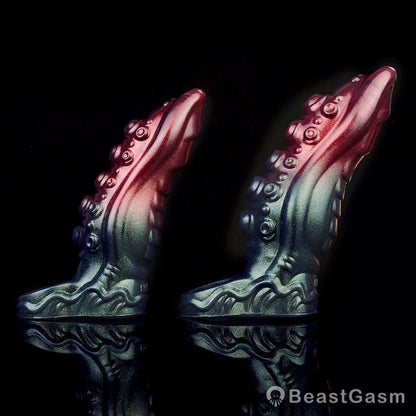 Black Knight Monster Penis Sleeve – Fantasy Spiked Cocksleeve 🏴‍☠️🔥 - BeastGasm