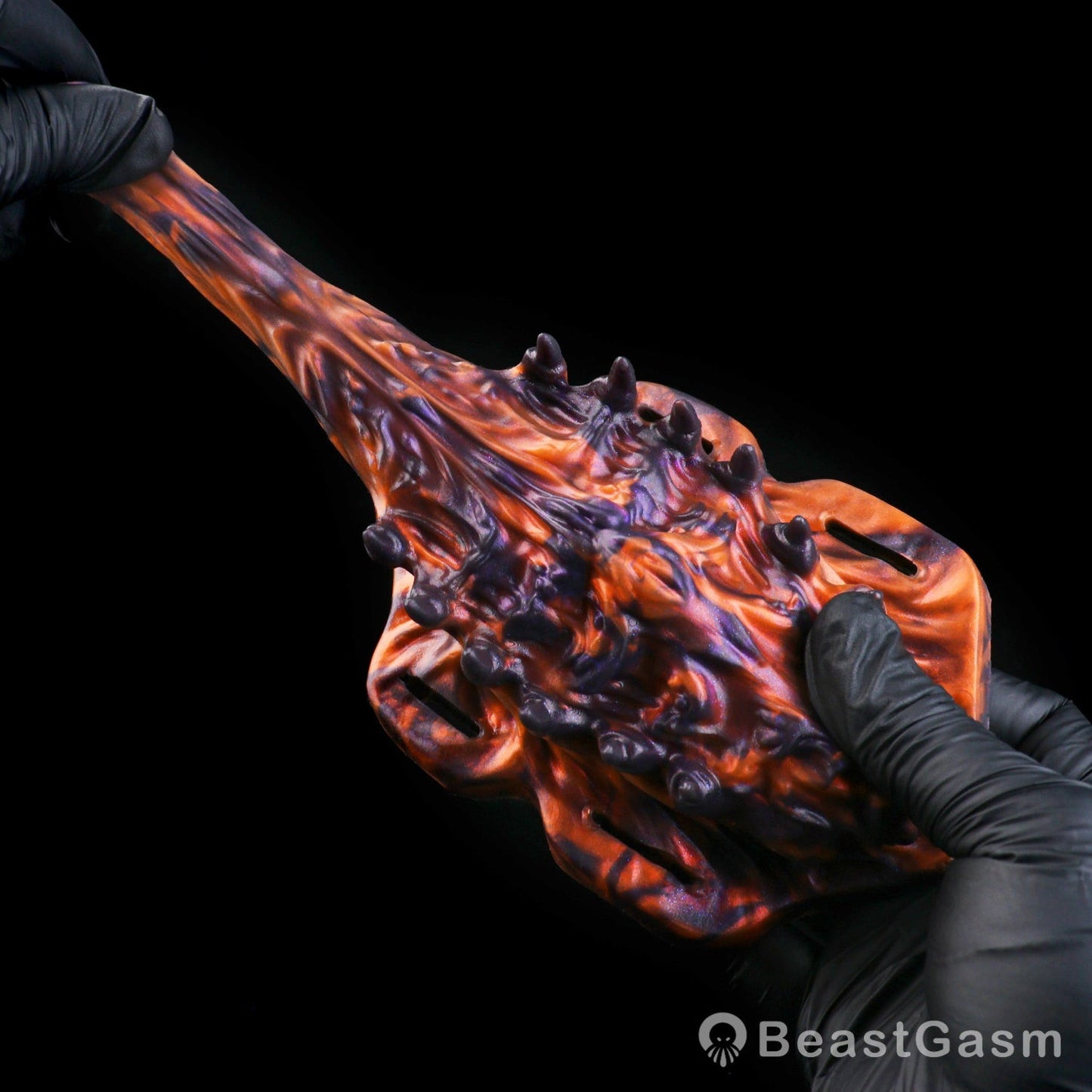 🫅🏼Broodhugger Queen Vyrana Wearable Grinding Sex Toy - BeastGasm