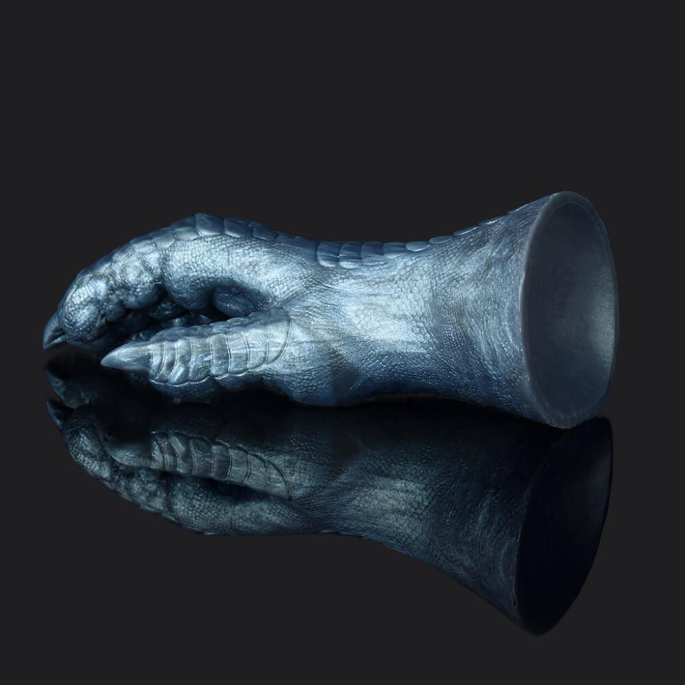 Claw - Shaped Toy for Deep, Untamed Pleasure - BeastGasm