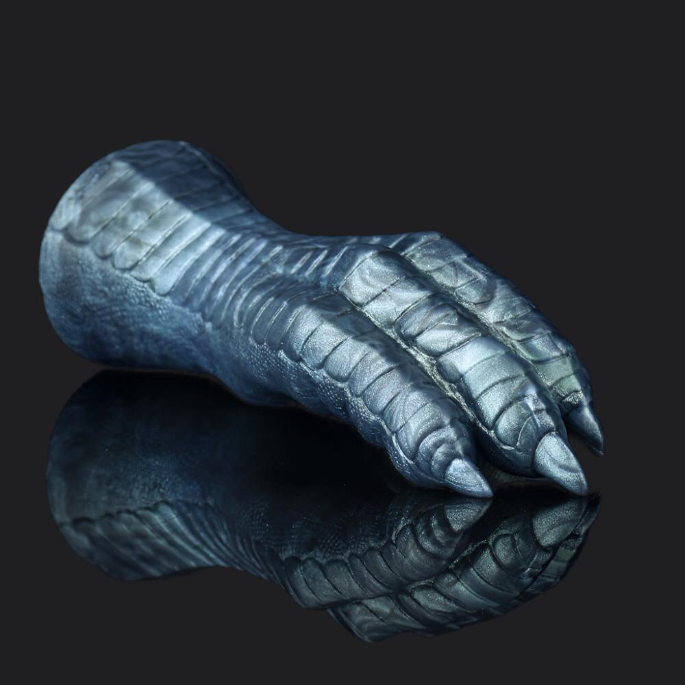 Claw - Shaped Toy for Deep, Untamed Pleasure - BeastGasm