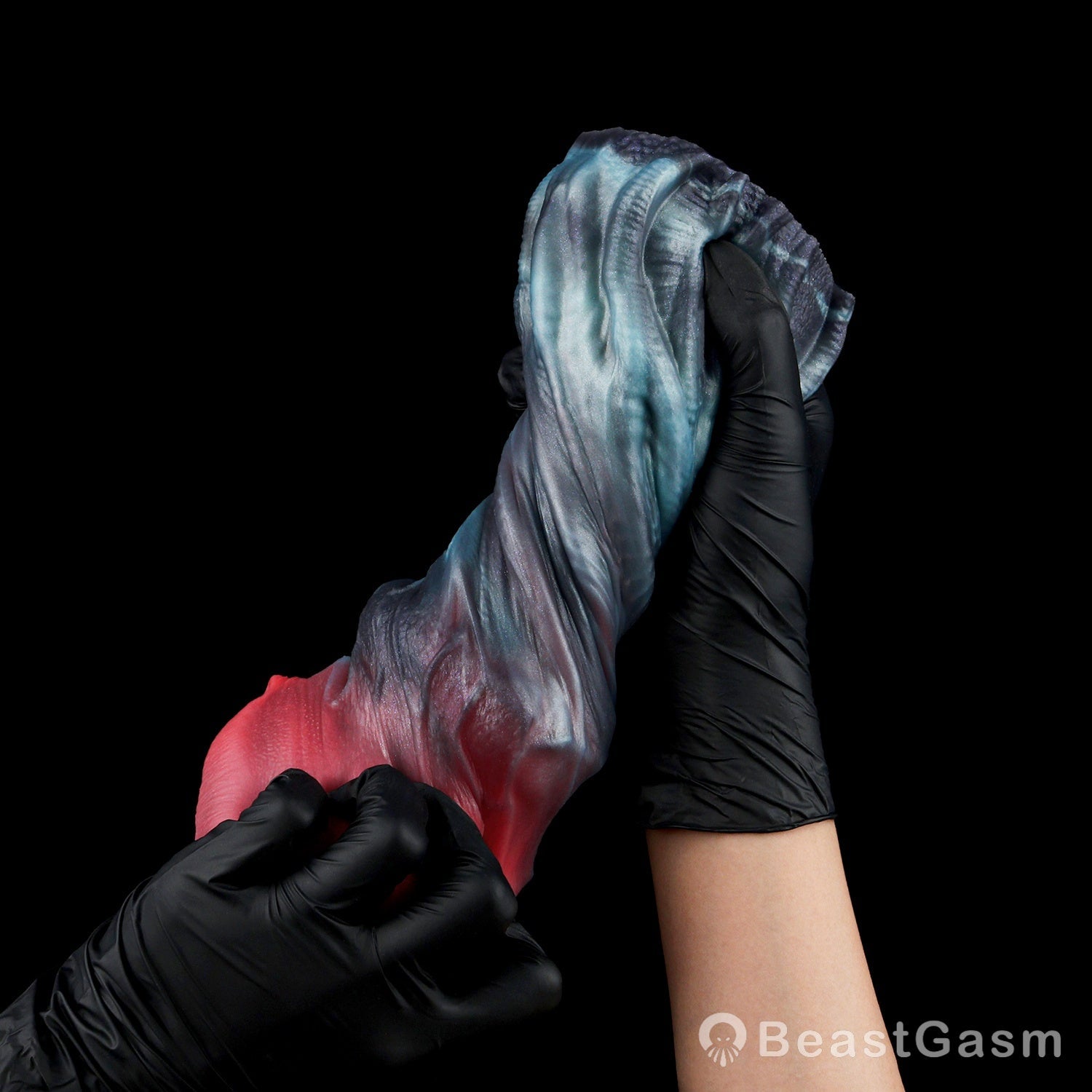 💋 Dark Banshee's Kiss: Realistic Lips Suction Stroker - BeastGasm