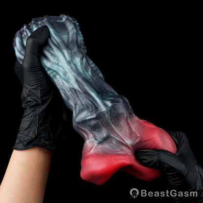💋 Dark Banshee's Kiss: Realistic Lips Suction Stroker - BeastGasm