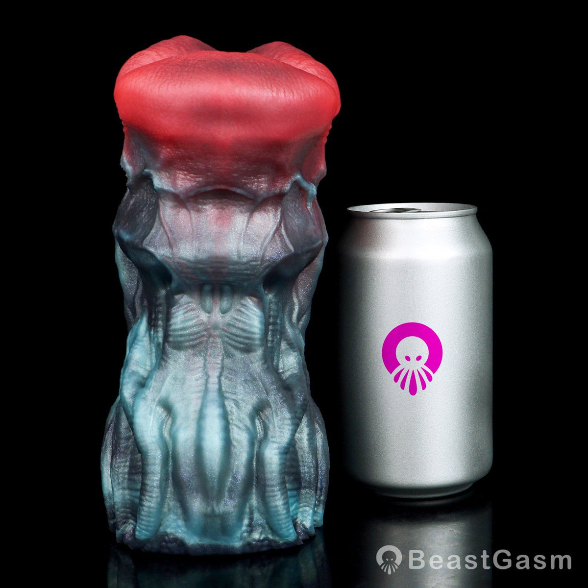 💋 Dark Banshee's Kiss: Realistic Lips Suction Stroker - BeastGasm