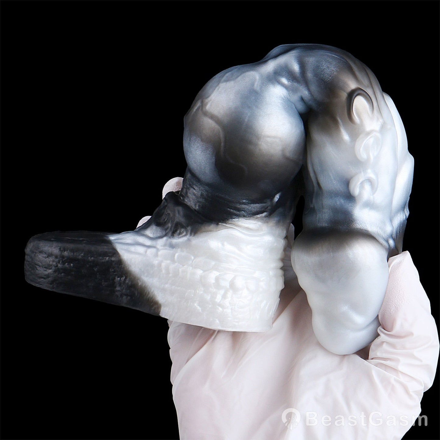 🐦‍🔥 Dragon Scale Fantasy Vibrating Wearable Penis Sleeve - BeastGasm