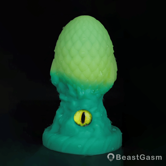🍏 Eye of the Dragon Plug – Glow Silicone Fantasy Toy - BeastGasm