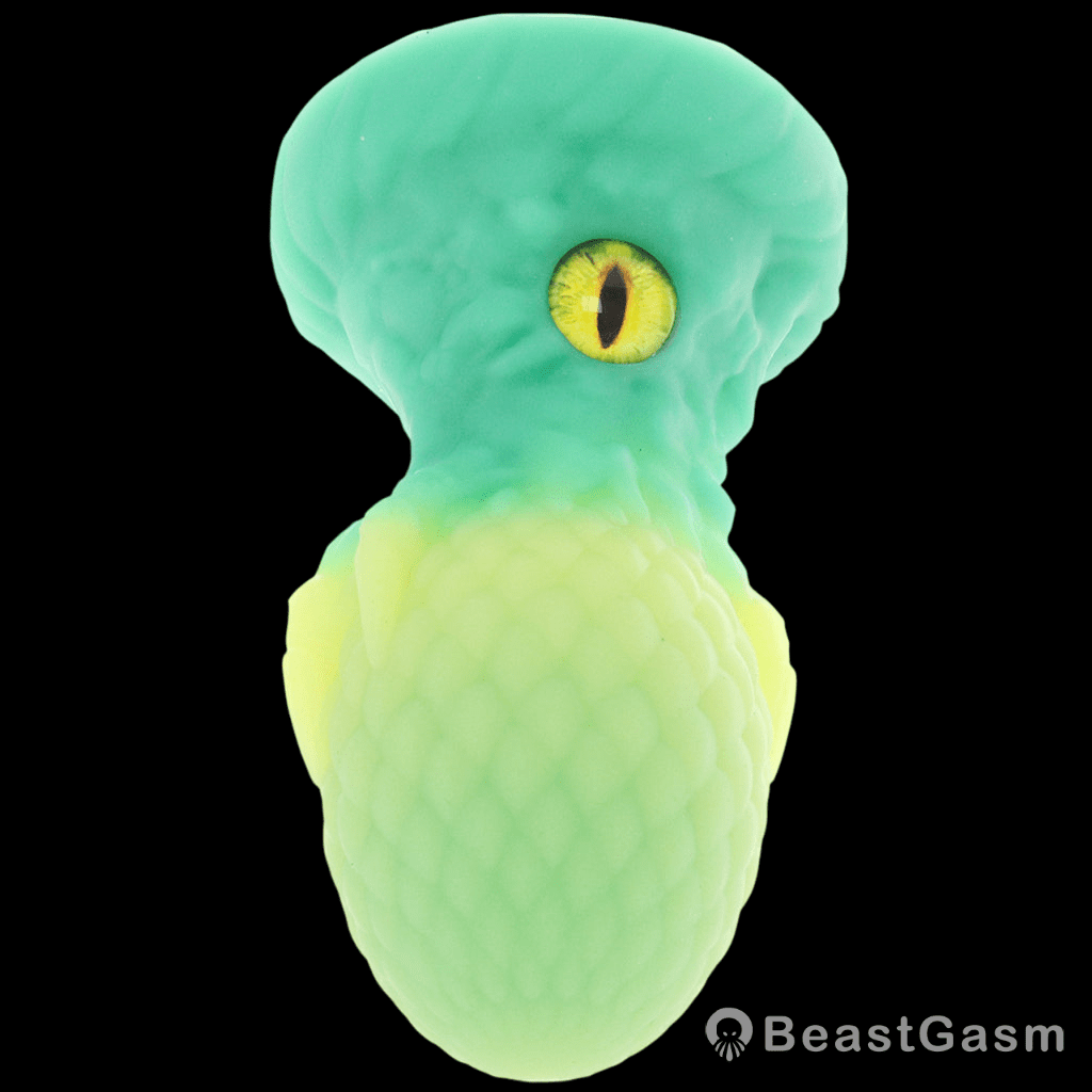 🍏 Eye of the Dragon Plug – Glow Silicone Fantasy Toy - BeastGasm
