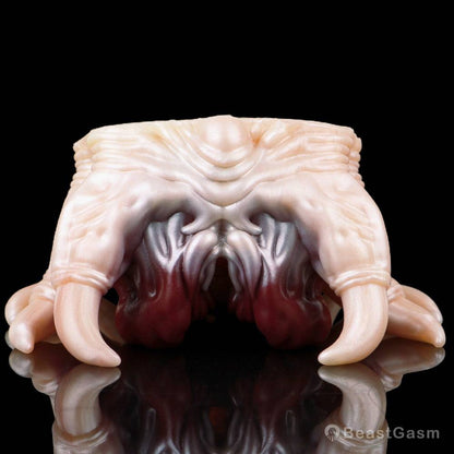 Facehugger Masturbator That Grips & Strokes - BeastGasm