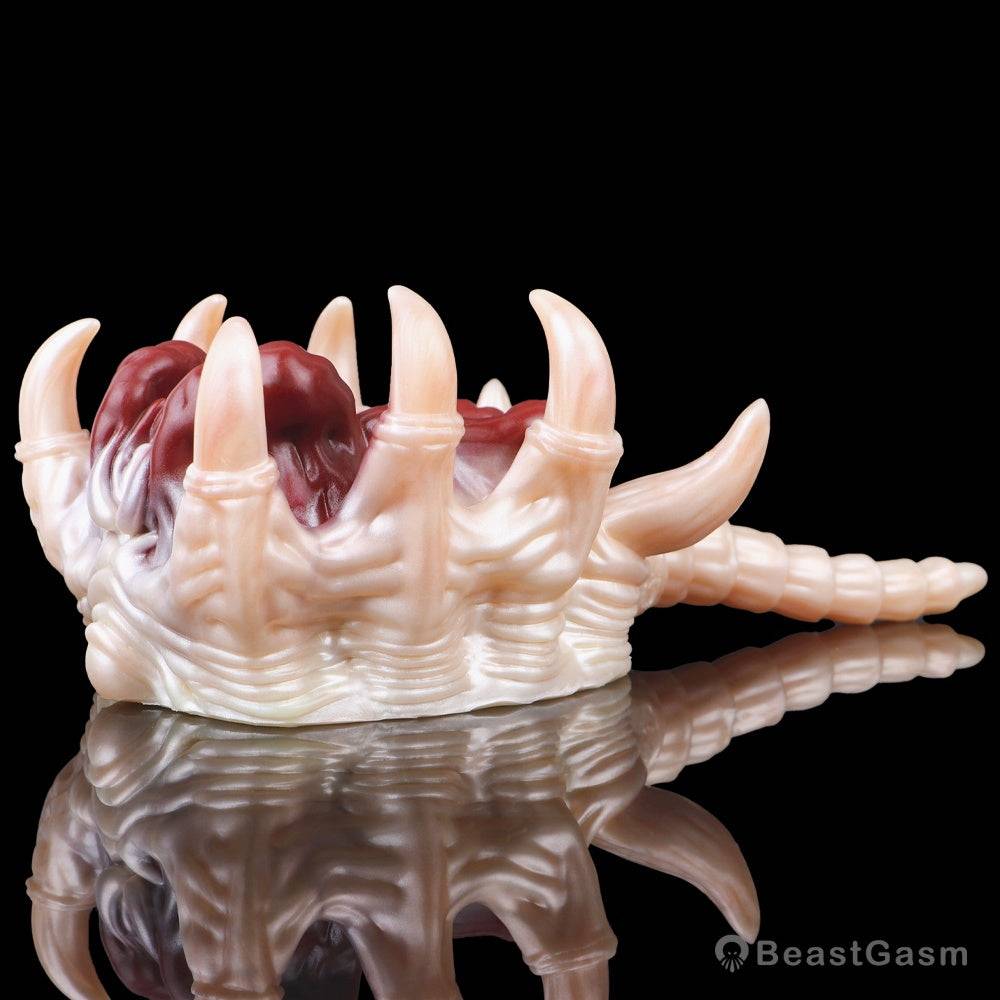 Facehugger Masturbator That Grips & Strokes - BeastGasm