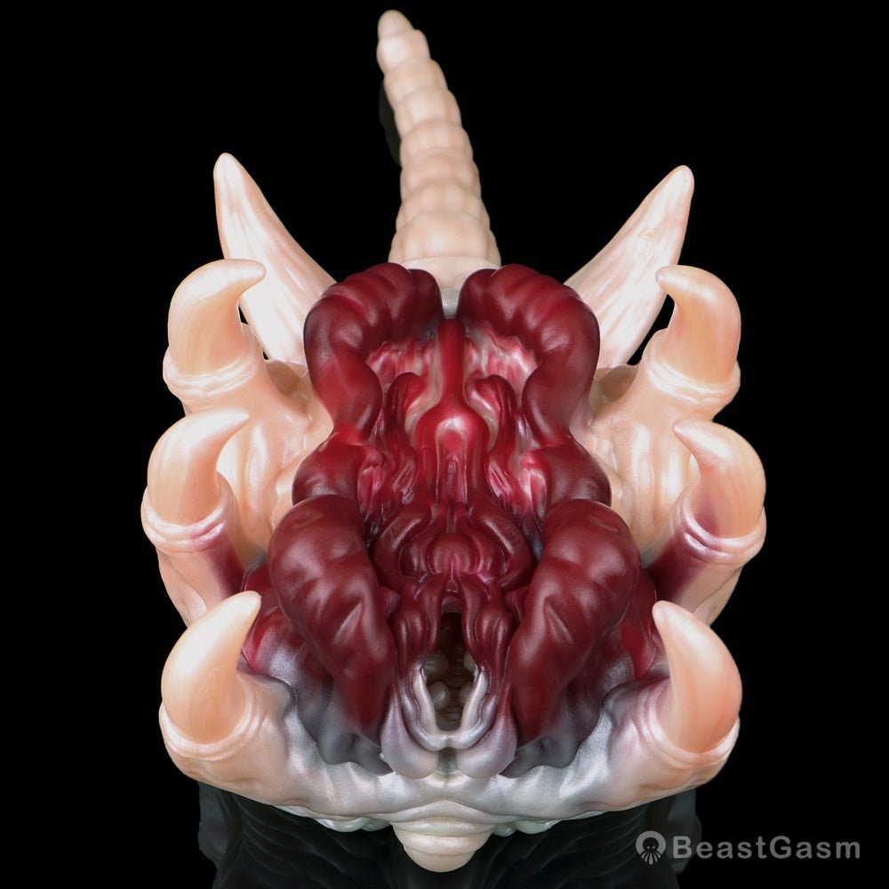 Facehugger Masturbator That Grips & Strokes - BeastGasm