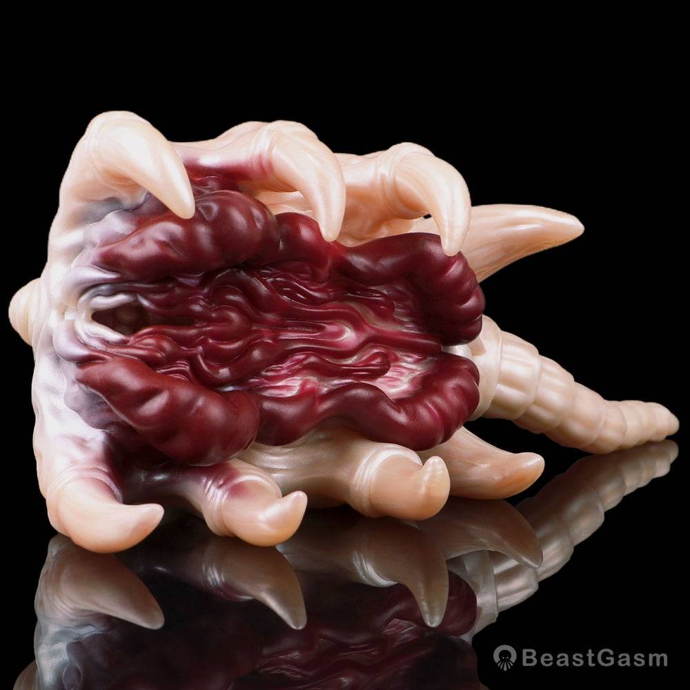 Facehugger Masturbator That Grips & Strokes - BeastGasm