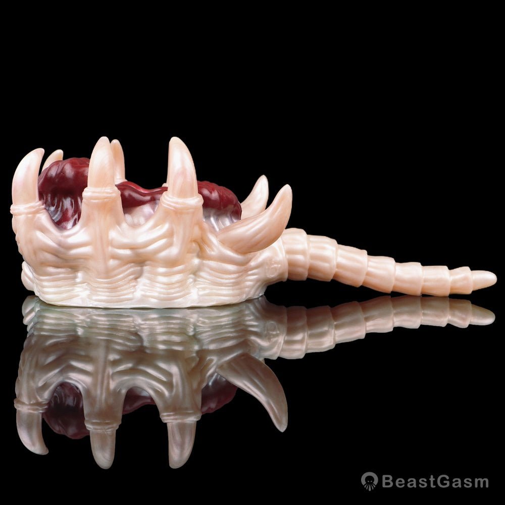 Facehugger Masturbator That Grips & Strokes - BeastGasm