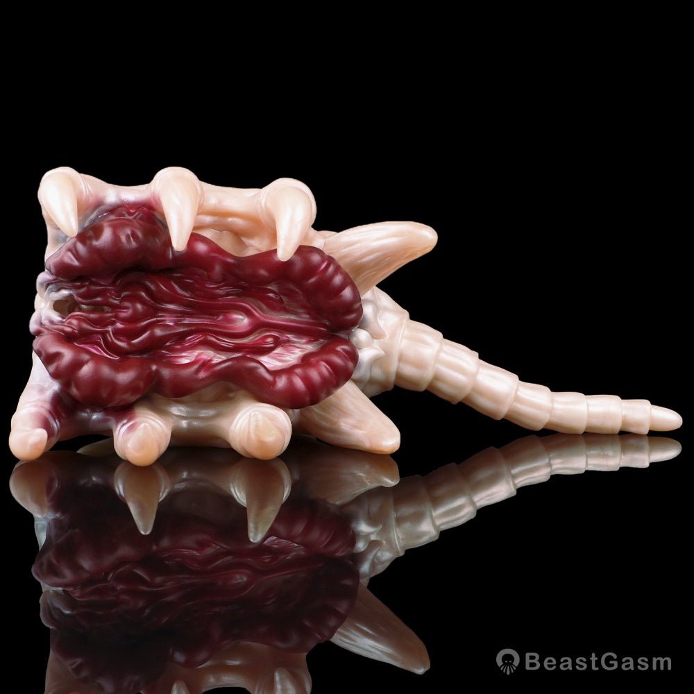 Facehugger Masturbator That Grips & Strokes - BeastGasm