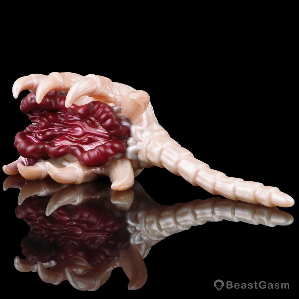 Facehugger Masturbator That Grips & Strokes - BeastGasm
