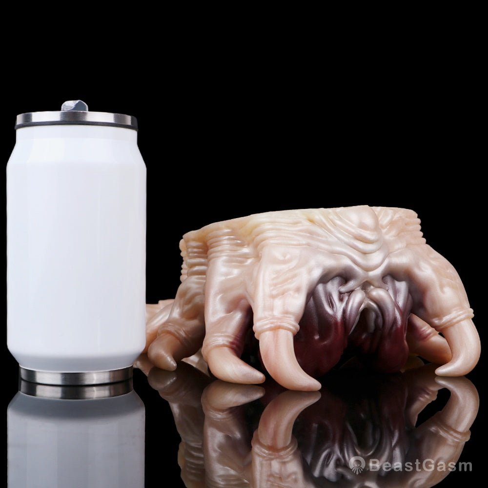 Facehugger Masturbator That Grips & Strokes - BeastGasm