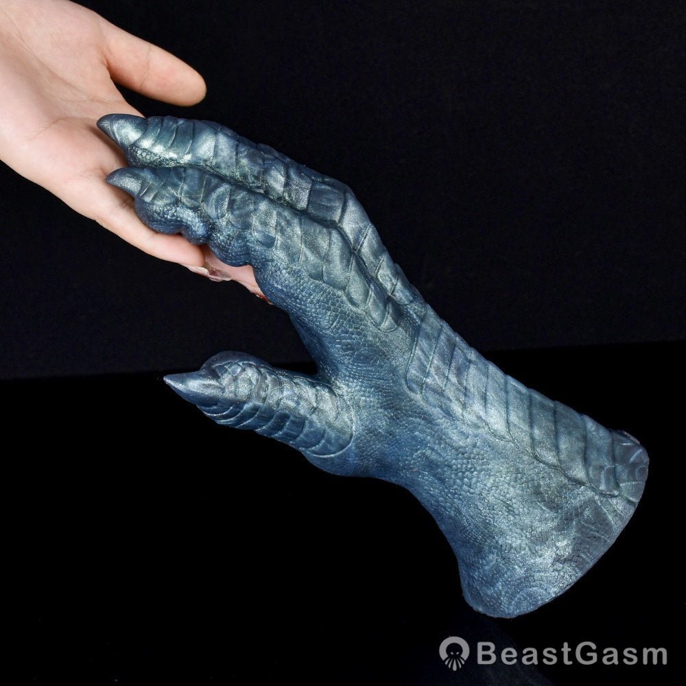 Fierce Fantasy Fun – Dragon Claw Dildo Power! - BeastGasm