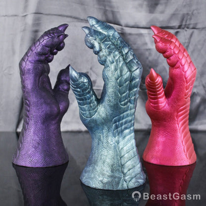 Fierce Fantasy Fun – Dragon Claw Dildo Power! - BeastGasm
