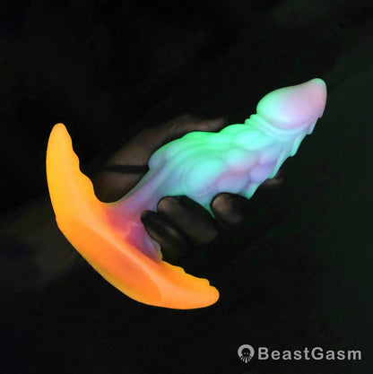 FREE Glowing Dragon Scale Butter Plug – Fantasy Anal Pleasure - BeastGasm