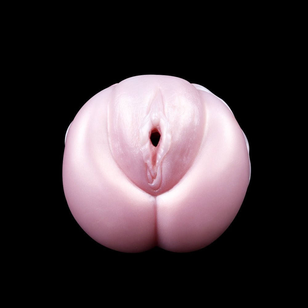 Holz – Premium Realistic Male Stroker with Lifelike Vagina Design - BeastGasm