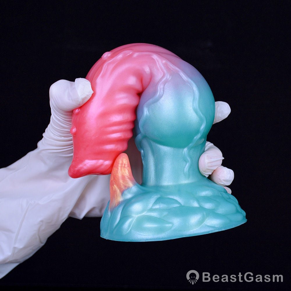 🔥 Icy Monster Dildo That Drills for Intense Pleasure - BeastGasm