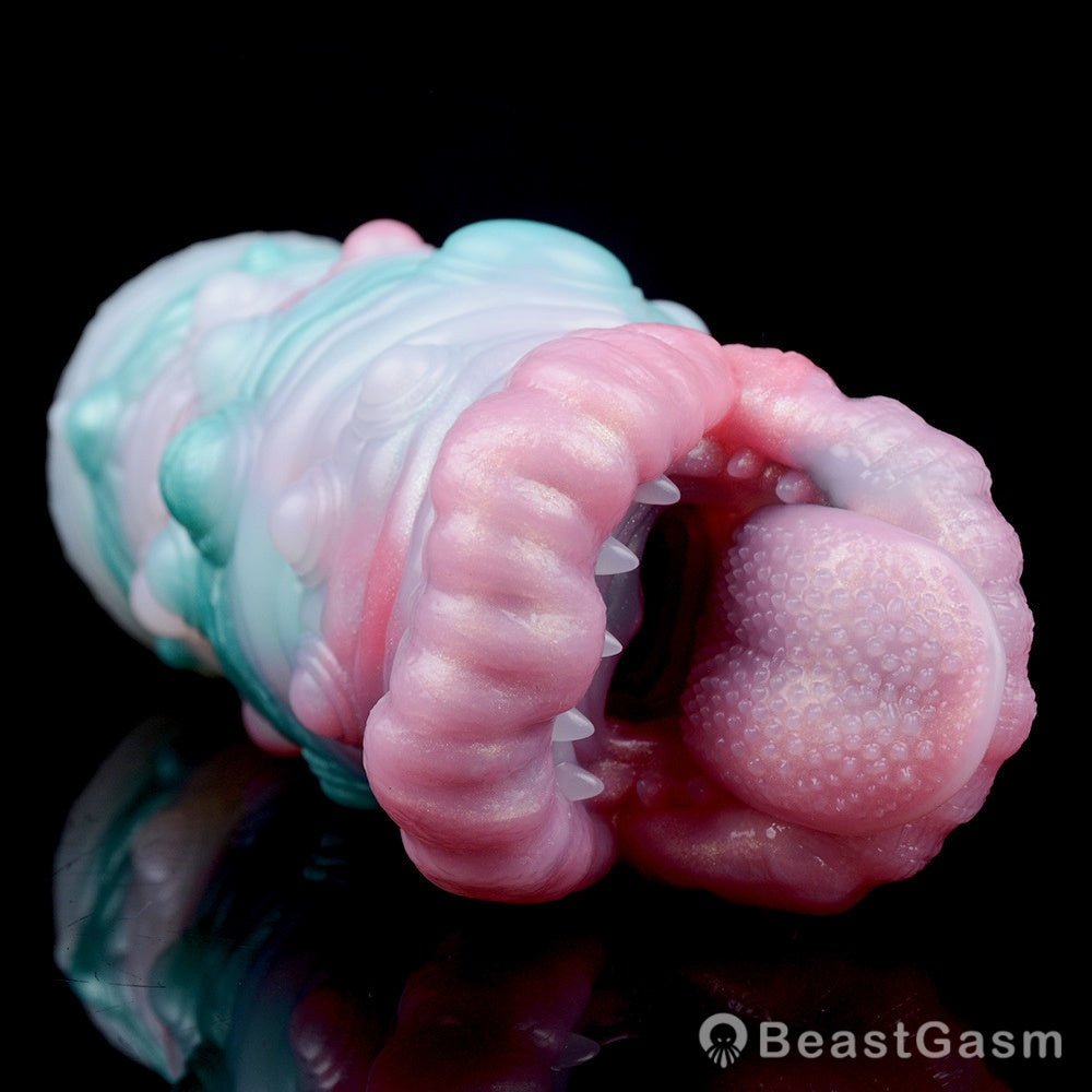 👅 Monster Oral Sex Pocket Pussy: Realistic Big Mouth Massager - BeastGasm