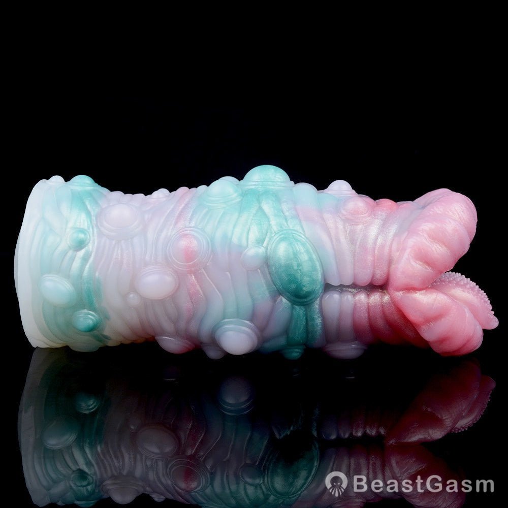 👅 Monster Oral Sex Pocket Pussy: Realistic Big Mouth Massager - BeastGasm