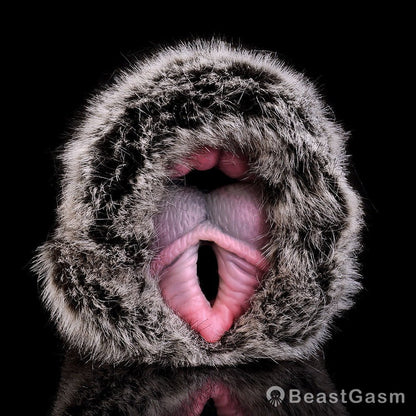 Moonlit Hunter Penetrable - BeastGasm