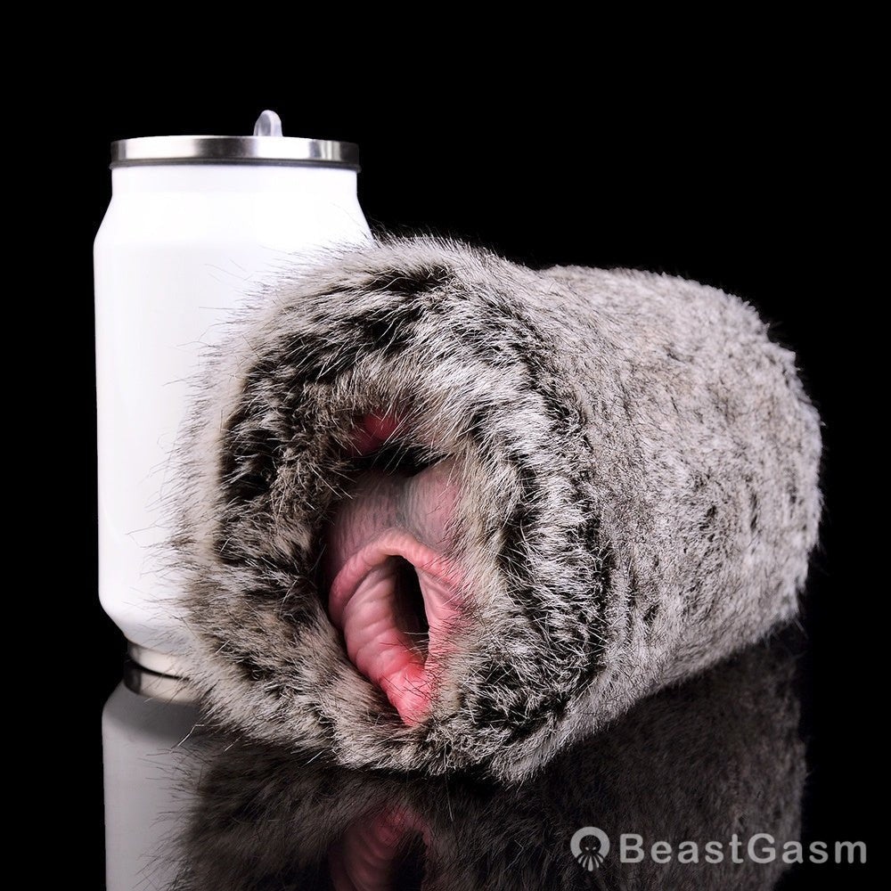 Moonlit Hunter Penetrable - BeastGasm