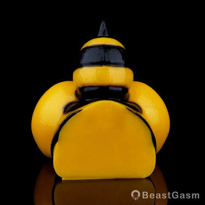 🐝 Queen Bee Fantasy Pocket Pussy | Dual-Channel Masturbator - BeastGasm