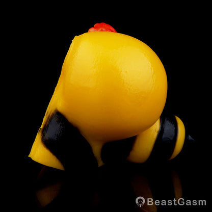 🐝 Queen Bee Fantasy Pocket Pussy | Dual-Channel Masturbator - BeastGasm