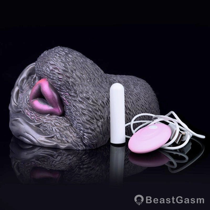 Wild Howl – Dual - Hole Animalistic Vibrating Masturbator - BeastGasm